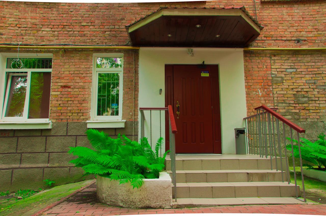 Globus Hostel Kiev Exterior foto